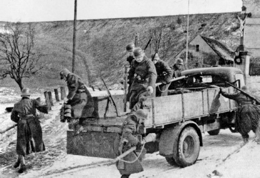 Разгром 1945. Битва за Германию Разгром 1945. Битва за Германию