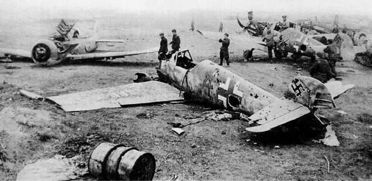 Разгром 1945. Битва за Германию Разгром 1945. Битва за Германию